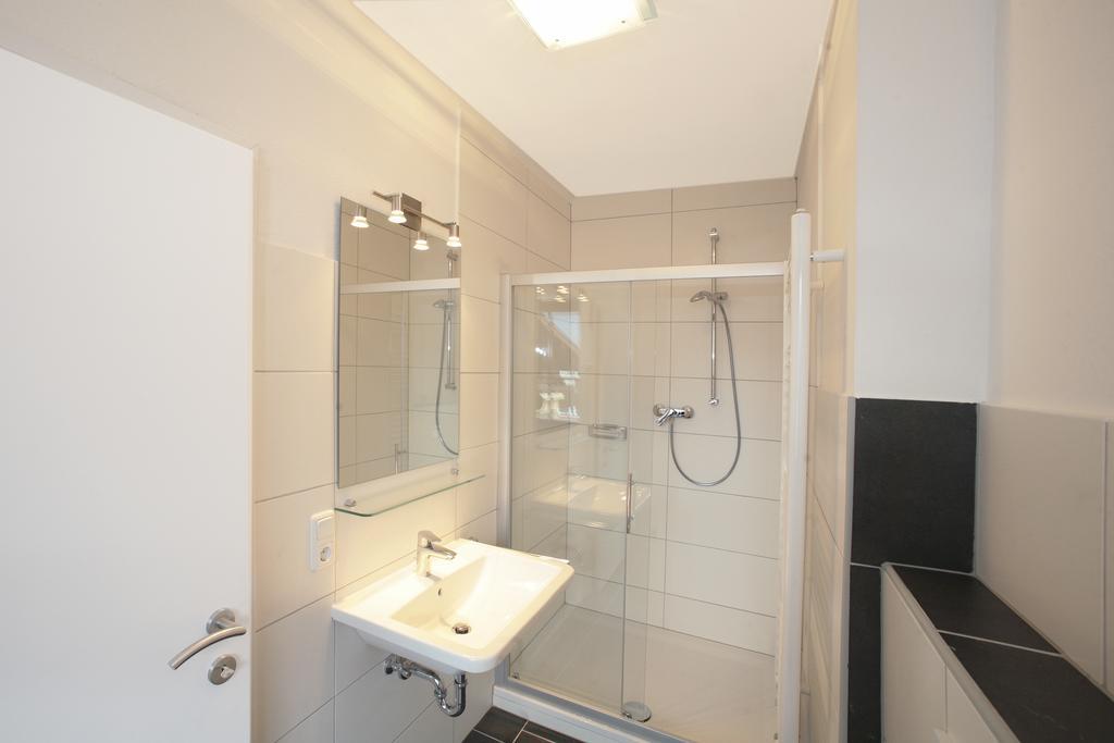 Lake And Cityhotel Edelweiss - Self Check In Zell am See Bilik gambar